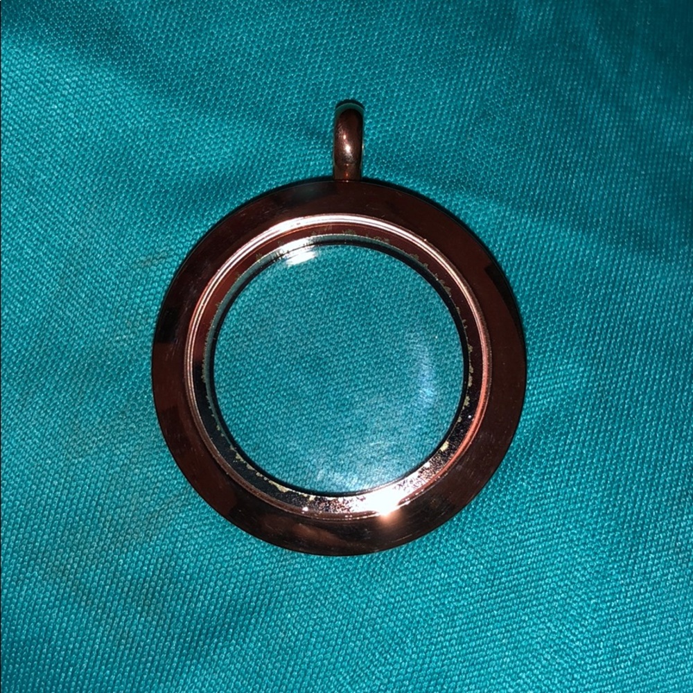 Origami Owl Locket - Picture 1 of 2